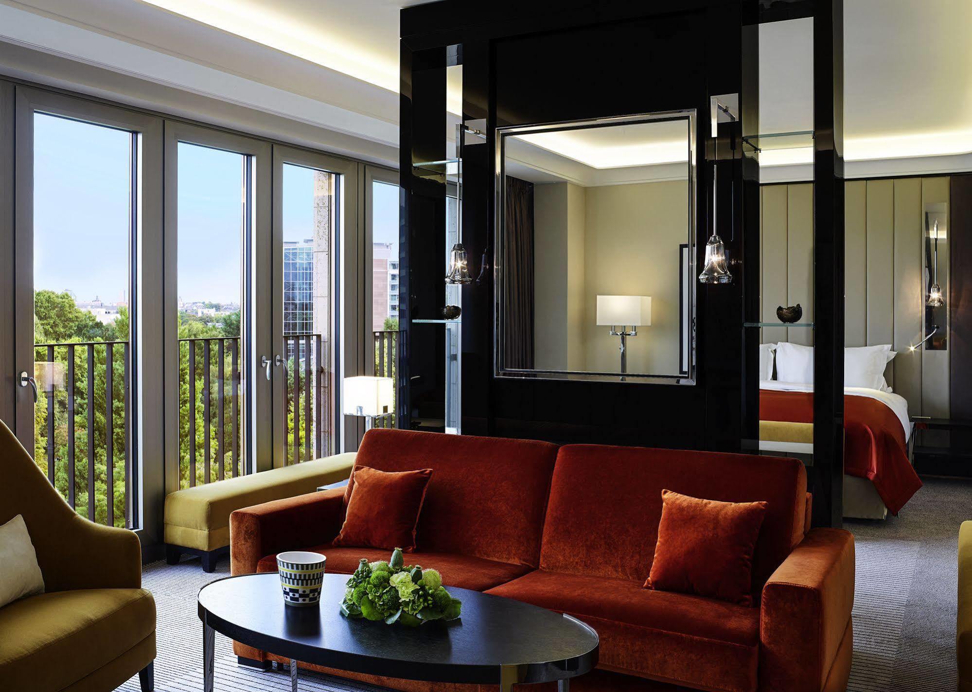 Sofitel Frankfurt Opera Hotel 5*